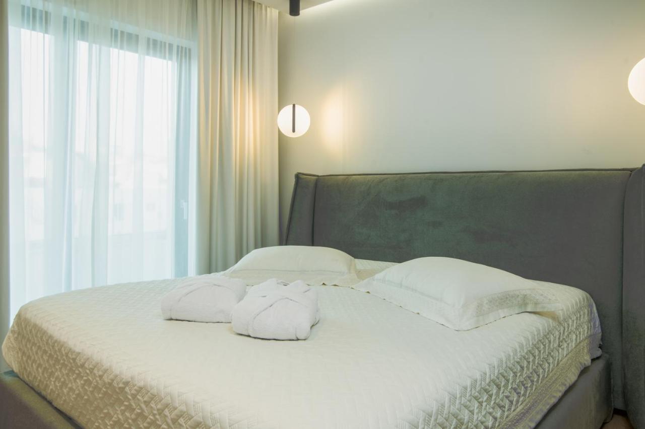 Celine Luxury Apartments & Suites Ágios Nikólaos 외부 사진
