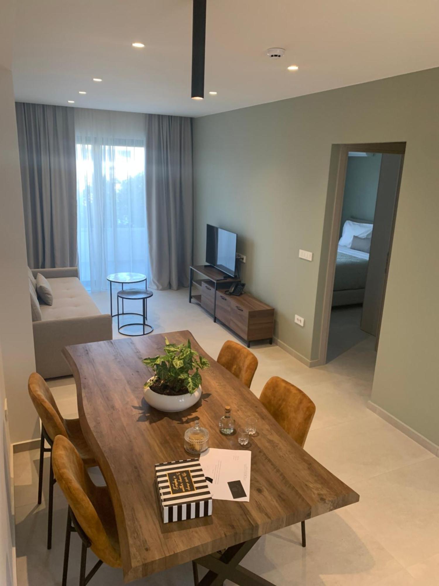 Celine Luxury Apartments & Suites Ágios Nikólaos 외부 사진